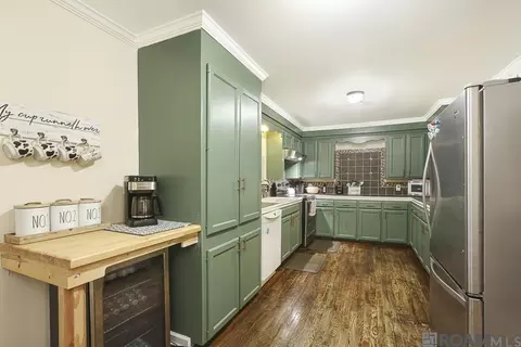 Kitchen - 14210 Tack Covington Rd, Walker, LA 70785 photo 1 of 3