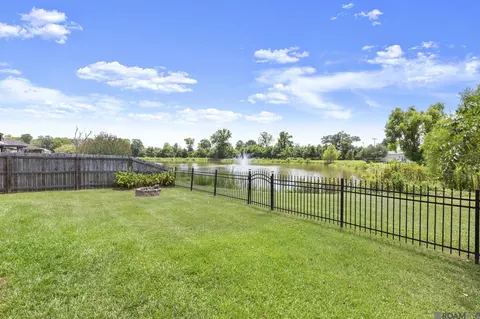 1275 Madrid Ave, Saint Gabriel, LA 70776