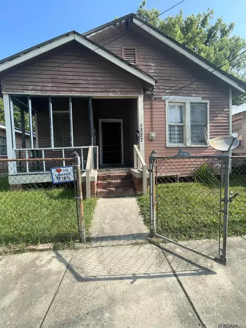 1327 Julia St, Baton Rouge, LA 70802