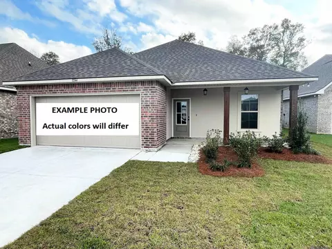 25693 Tarver Dr, Denham Springs, LA 70726