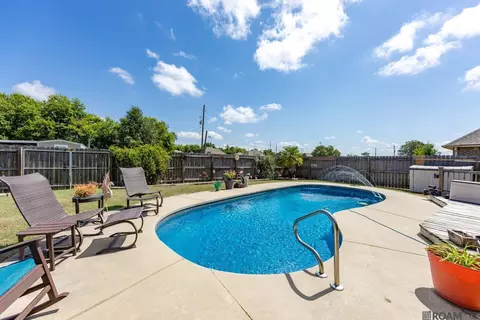 Exterior - 3736 Union Dr, Addis, LA 70710 photo 6 of 8
