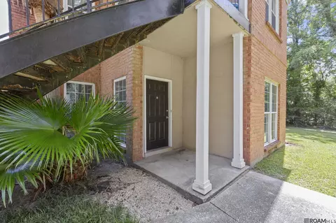 7342 N Jefferson Place Cir # B, Baton Rouge, LA 70809