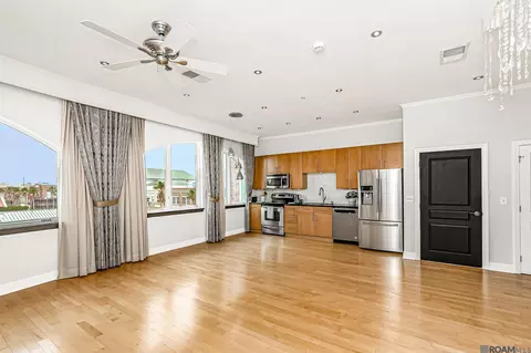 7707 Bluebonnet Blvd # 422, Baton Rouge, LA 70810