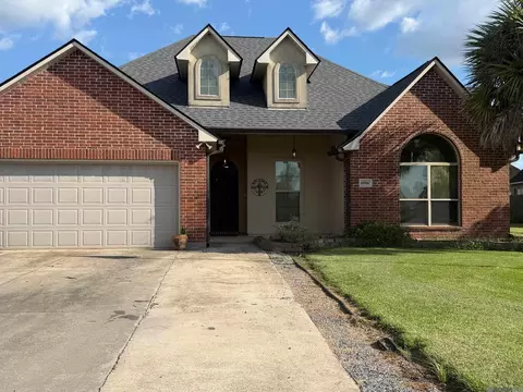 6086 Waterford Ln, Sorrento, LA 70778