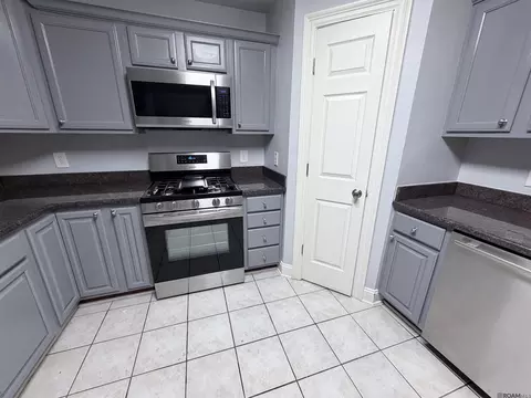 Kitchen - 1106 Clipper Dr, Slidell, LA 70458 photo 1 of 1