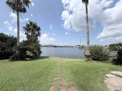 Exterior - 1106 Clipper Dr, Slidell, LA 70458 photo 4 of 4