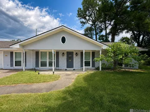 8915 Nolen Dr, Baton Rouge, LA 70810