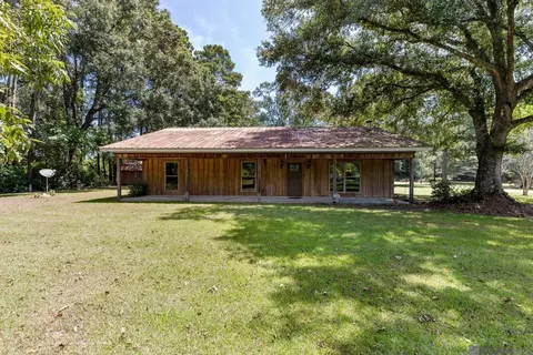 31716 Old River Rd, Denham Springs, LA 70726