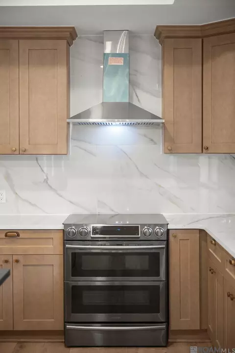Kitchen - 30051 Peak Ln, Walker, LA 70785 photo 5 of 5