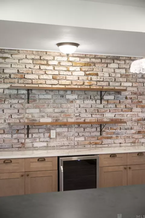 Kitchen - 30051 Peak Ln, Walker, LA 70785 photo 4 of 5