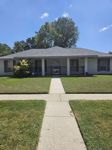 10352 Hillyard Ave, Baton Rouge, LA 70809