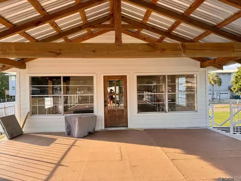 Exterior - 32916 Rivergate Cir, Springfield, LA 70462 photo 6 of 6
