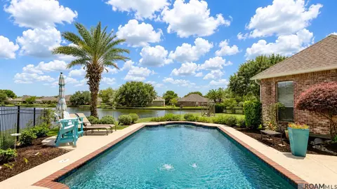 43097 Lighthouse Ln, Prairieville, LA 70769