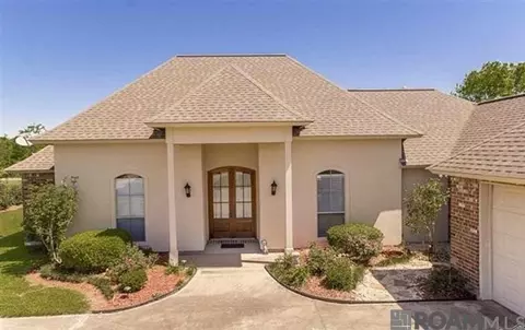 22534 Fairway View Dr, Zachary, LA 70791