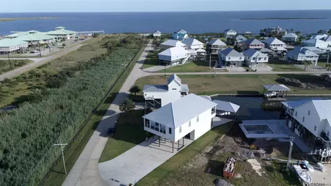 26 Sandy Point Dr, Grand Isle, LA 70358