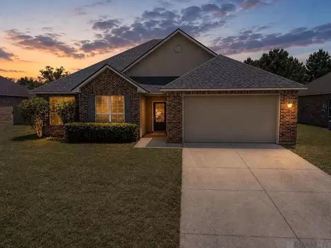 10612 Braves Ave, Denham Springs, LA 70726