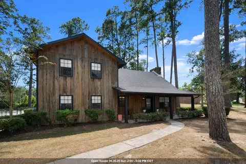 17543 Summerfield Rd N, Prairieville, LA 70769