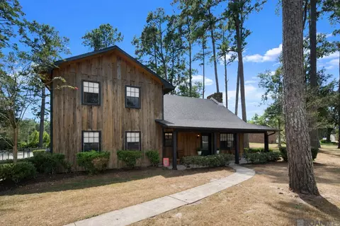 17543 Summerfield Rd N, Prairieville, LA 70769