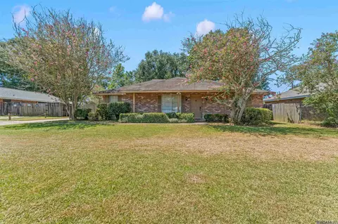 13346 Perkins Rd E, Baton Rouge, LA 70810