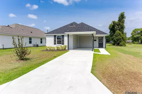 58888 Annex St, Plaquemine, LA 70764