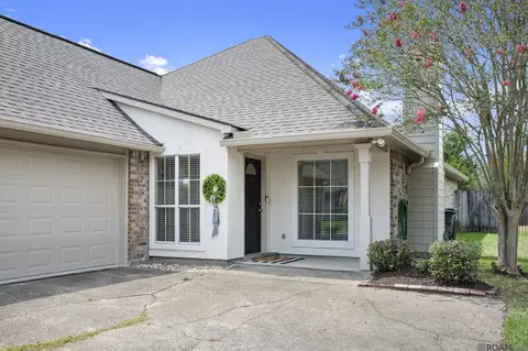 18338 Three Bars Dr, Baton Rouge, LA 70817