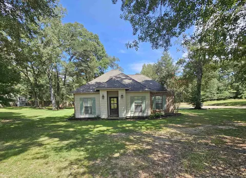 12710 Maple St, Clinton, LA 70722