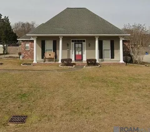 12127 S Milstead Pl, Baton Rouge, LA 70818