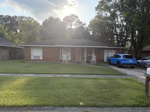 6801 Oak Park Dr, Baton Rouge, LA 70812