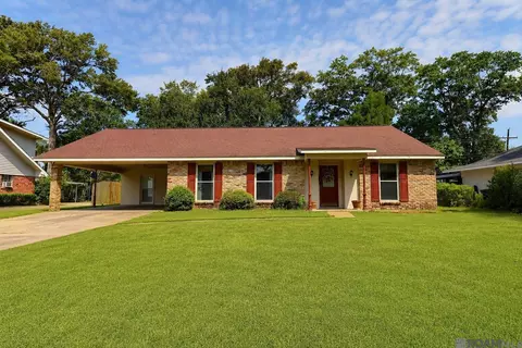 8119 Franwood Dr, Baton Rouge, LA 70806