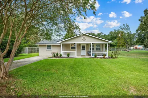 7470 Linda Lee Dr, Denham Springs, LA 70706