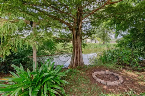 10013 River Run Estates Rd, Saint Amant, LA 70774