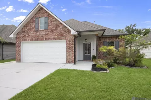 40077 Trace Ave, Prairieville, LA 70769