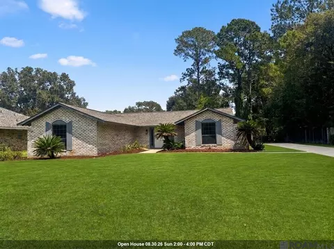 910 Angee Dr, Denham Springs, LA 70726