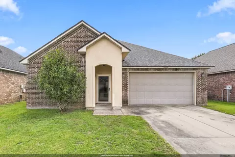 10626 Dodger Dr, Denham Springs, LA 70726
