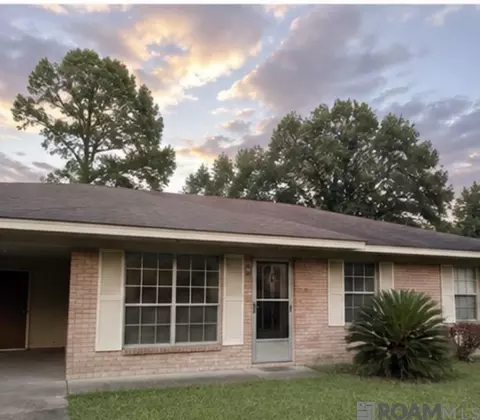 2046 Oak Grove Dr, Baton Rouge, LA 70815