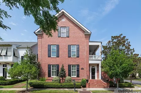 11447 Center Court Blvd, Baton Rouge, LA 70810