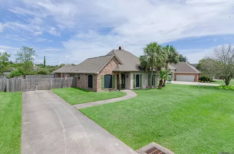 36474 Rosalie Ave, Denham Springs, LA 70706