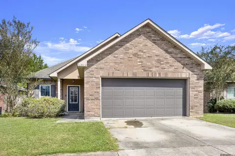 16802 Glenwood Springs Dr, Greenwell Springs, LA 70739