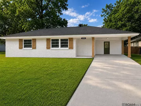 57925 Joseph St, Plaquemine, LA 70764