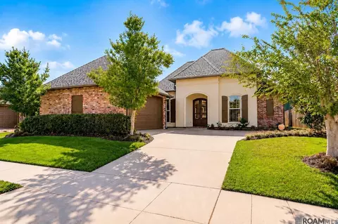 14628 Lake Town Dr, Baton Rouge, LA 70810