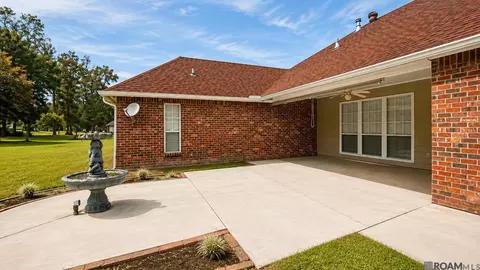 Other - 30125 Oak Shadow Dr, Walker, LA 70785 photo 1 of 7