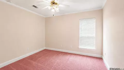 Bedroom - 30125 Oak Shadow Dr, Walker, LA 70785 photo 2 of 2