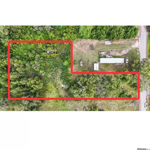 18661 Broussard Rd, Prairieville, LA 70769