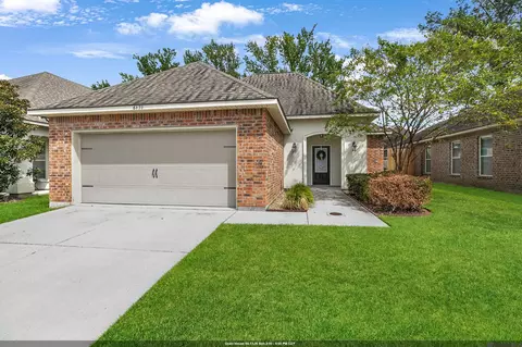 6439 Red Rose Dr, Baton Rouge, LA 70817