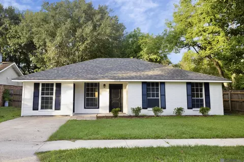 13712 Basin Ct, Baton Rouge, LA 70810