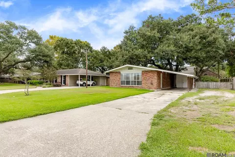 4345 Dunleith Ave, Port Allen, LA 70767