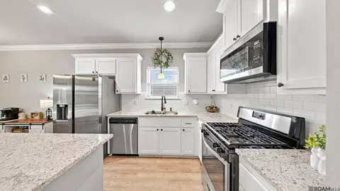 Kitchen - 4755 E Sunset Loop, Addis, LA 70710 photo 2 of 5