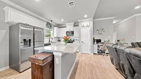 Kitchen - 4755 E Sunset Loop, Addis, LA 70710 photo 3 of 5