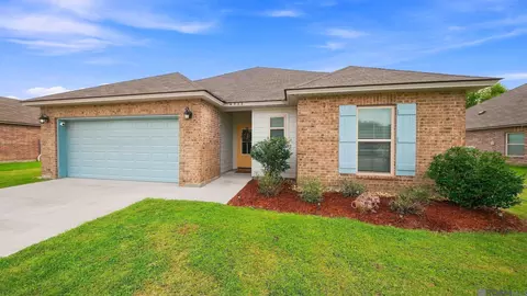 Exterior - 4755 E Sunset Loop, Addis, LA 70710 photo 2 of 7