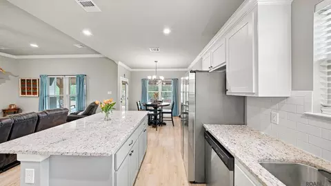 Kitchen - 4755 E Sunset Loop, Addis, LA 70710 photo 4 of 5